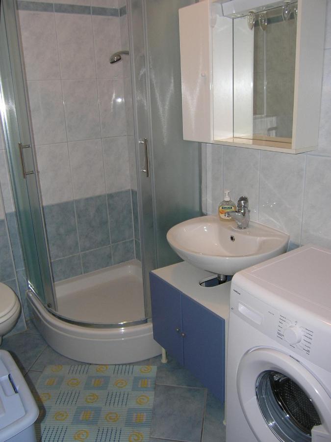 Apartments Biljana For Relaxing Holidays In Baska Exterior photo